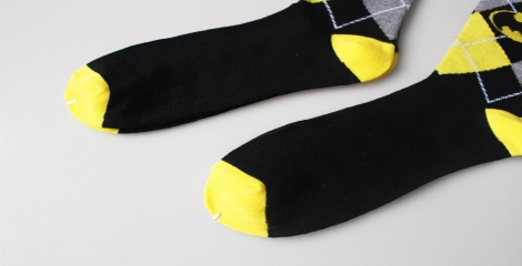 right sports socks